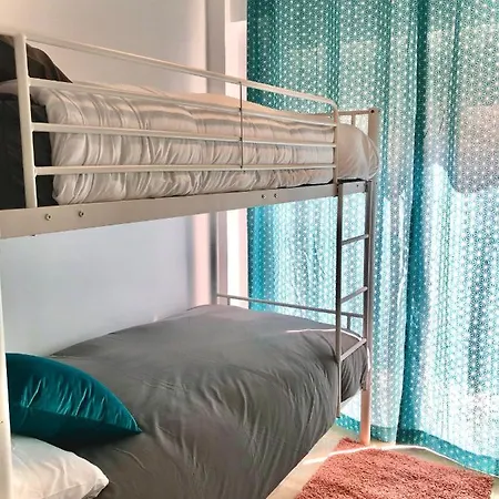 Cruz Apartment Granada